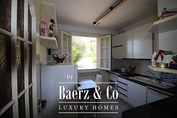 photo 32 Villa for sale 400 m²