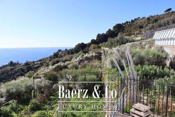 photo 23 Villa for sale 440 m²