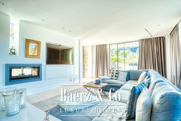 photo 15 Mediterranean Villa with Vacation License