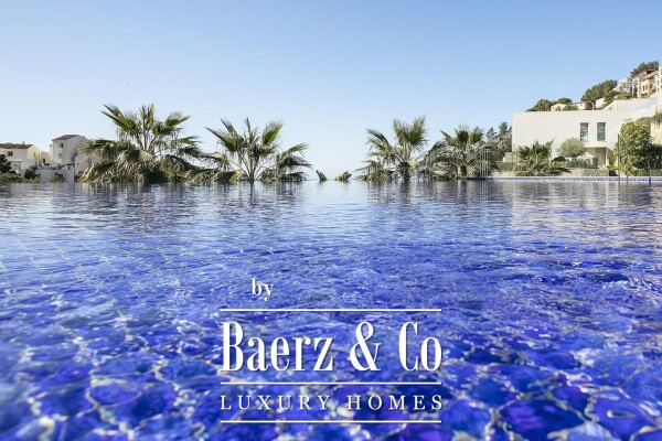 photo 24 Modern villa with privacy overlooking the Mediterranean