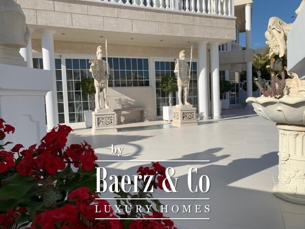 photo 8 Impeccable Luxury Mansion in Prime Location – Golf Costa Adeje, South Tenerife