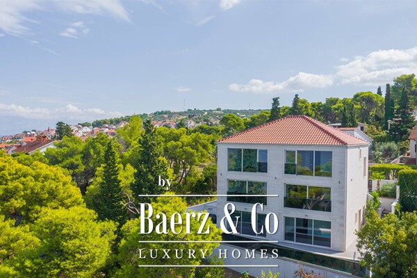 photo 1 Brac, elegant villa with sea view