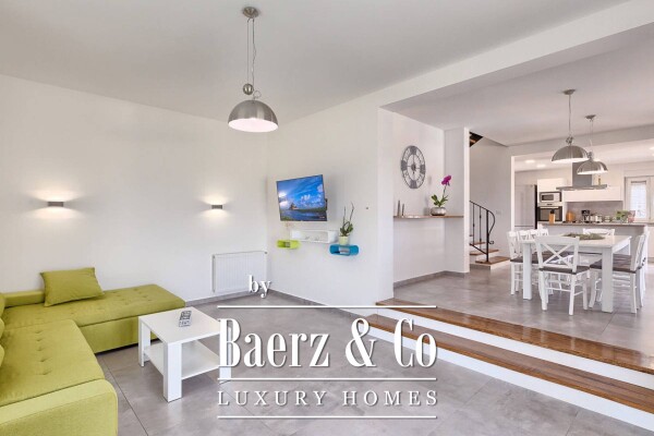 photo 13 Istria, Rakalj, beautiful villa with pool and sea view, 1000 m2 of land