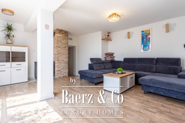 photo 20 Split, Jesenice, Beautiful authentic villa with a sea view