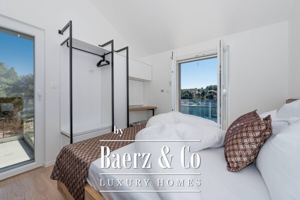 photo 7 Brac, impressive luxury villa by the sea