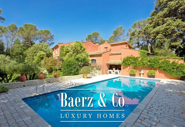 photo 2 MOUGINS -  In a close domain in the bord of the golf and Mougins School