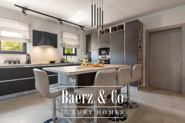 photo 9 Vižinada, a rustic villa with a pool and a panoramic view of the sea