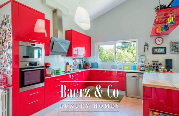 photo 10 LUXURY GRAND VILLA IN TREBALUGER