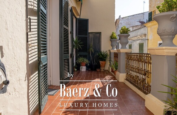 photo 16 MANSION HOUSE IN THE HEART OF THE OLD TOWN