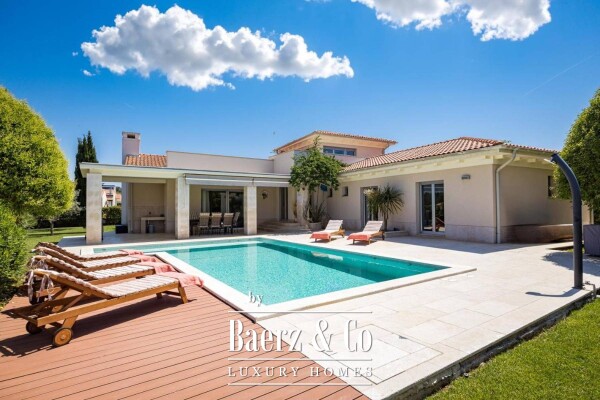 photo 31 Istria, Banjole, beautiful villa NKP 277 m2 on a large garden, 300 m from the sea