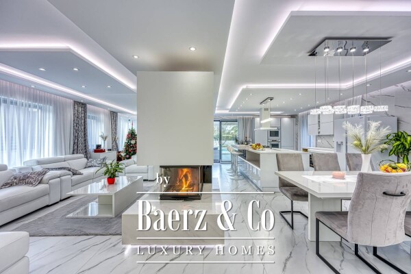 photo 3 Rovinj, an impressive family villa with a pool located in a quiet location