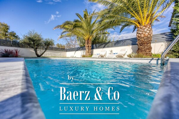 photo 47 Rovinj, an impressive family villa with a pool located in a quiet location