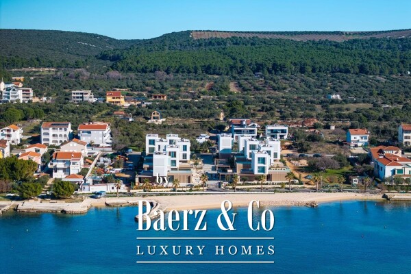 photo 6 Turanj, villas Turris, beautiful semi-detached villa with garden and swimming pool