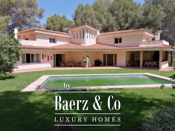 photo 1 Beautiful luxury home in Alfaz del Pi