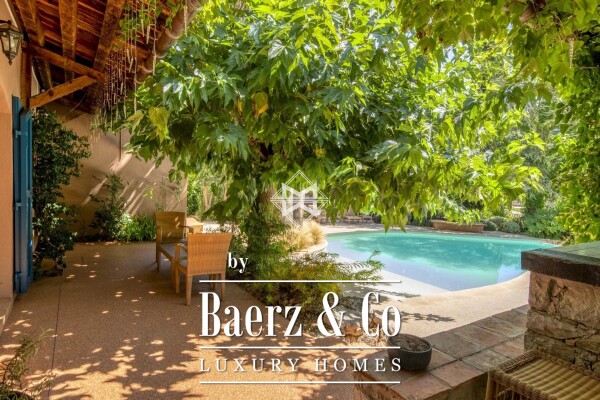 photo 6 Charming Villa with Pool and sea view in a Private Estate in Villefranche-sur-Mer