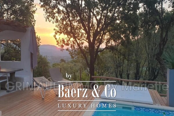 photo 1 bed and breakfast for sale with 4 gites and 3 guest rooms, s