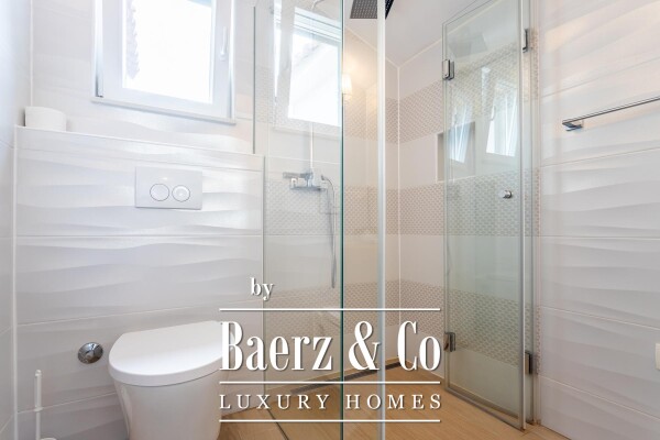 photo 9 Seget Donji, exceptional property with two buildings, swimming pool, jucuzzi and garden