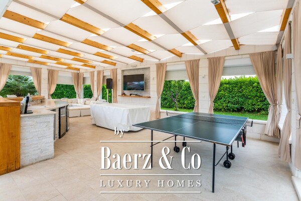 photo 41 Seget Donji, exceptional property with two buildings, swimming pool, jucuzzi and garden