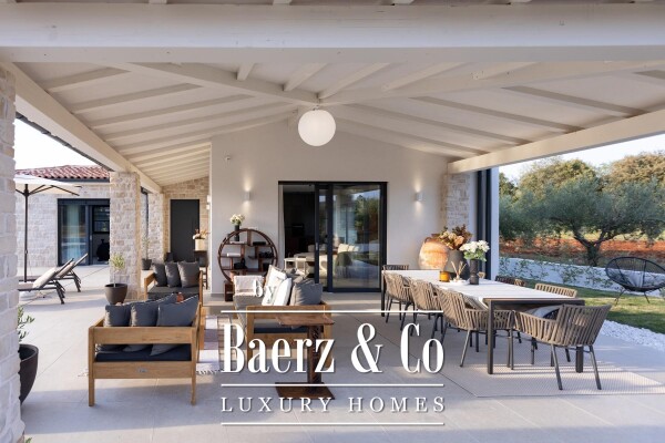 photo 38 Istria, Poreč - Gedići, beautiful modern stone villa NKP 165 m2 with swimming pool