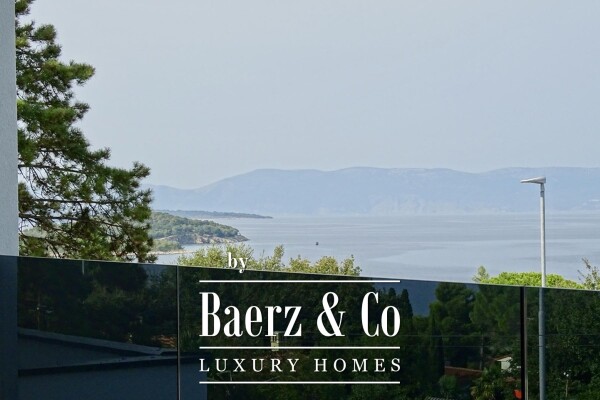 photo 27 Njivice, two-story apartment in a villa with a pool, gross living area 161,50m2