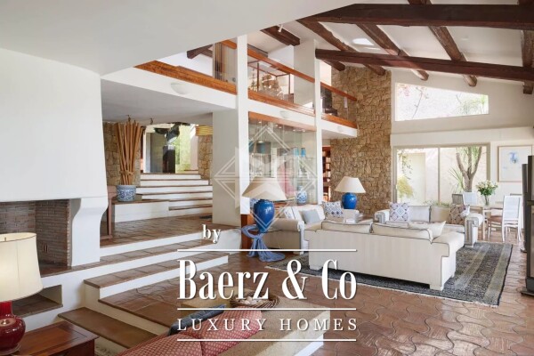 photo 9 Vence - Expansive Estate with Panoramic Sea Views