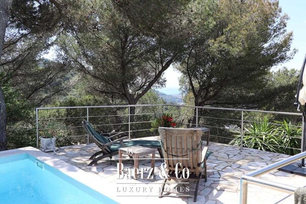 photo 11 Villa for sale 166 m²