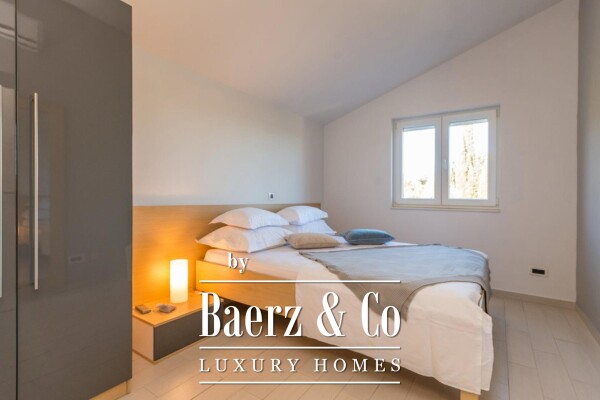 photo 24 Zadar, Veli Iž, magnificent villa by the sea with private exit to the beach