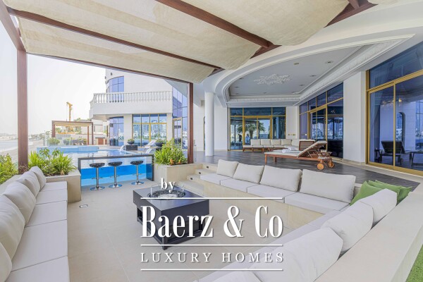 photo 2 Captivating Luxury Signature Villa