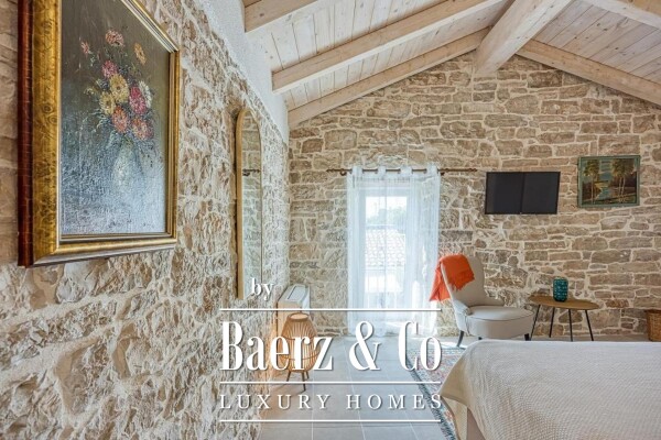 photo 19 Istria, Selina – Authentic Renovated 260m² Stone Villa with a Pool