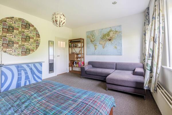 photo 41 Westhaven 13