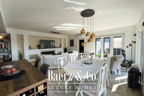 photo 1 Donji Miholjac, City Center – residential-Commercial House with Three Apartments and a Commercial Sp