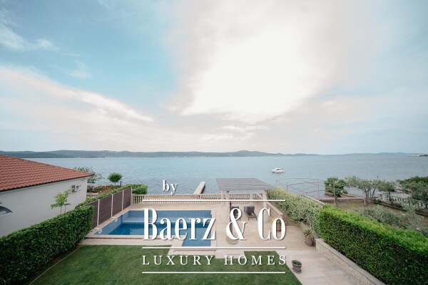photo 3 Zadar, Sveti Petar na Moru, luxury villa in the first row to the sea