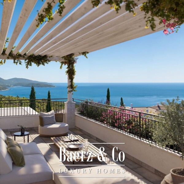 photo 17 Apartment in Tivat Municipality with a Seaview