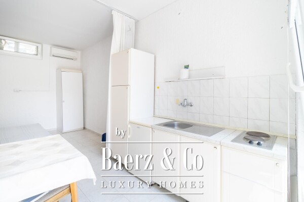 photo 11 Krk, house with three residential units and a large garden in the center