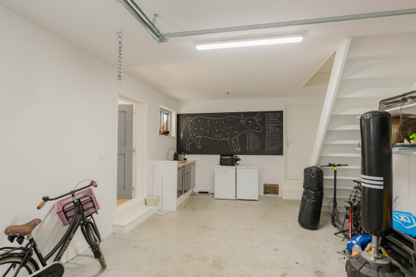 photo 39 Heereweg 304