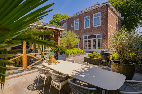 photo 51 Heereweg 304