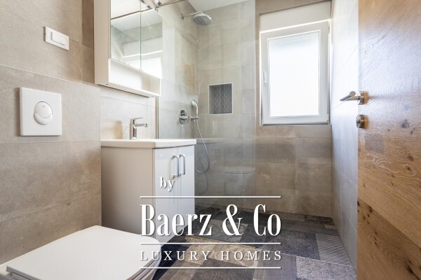 photo 8 Podstrana, newly built house with three apartments 100 meters from the beach