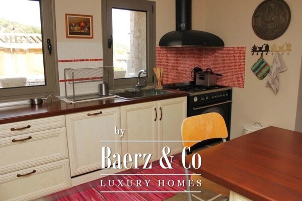 photo 8 1806621 - Villa For sale, North Kinouria, 380 sq.m., €1.150.000