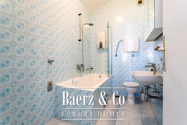 photo 6 Podstrana, house with three units and garage - near the sea