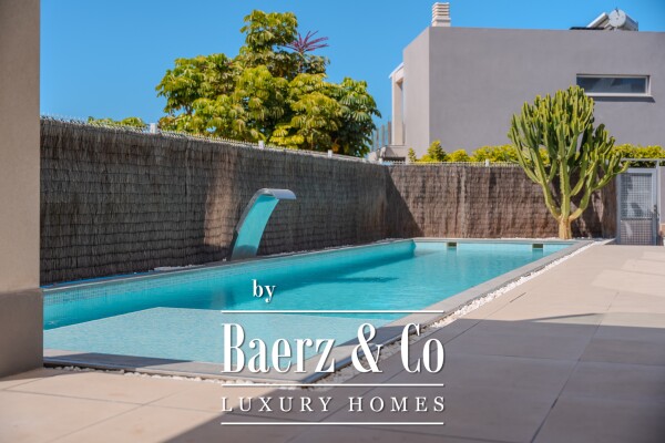 photo 1 Wonderfull villa in gated community Tenerife south