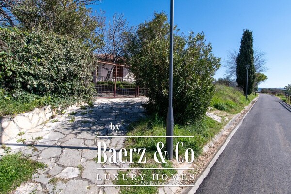 photo 4 Zadar, Karma, house with garden in an excellent location, first row to the sea, 111 m2