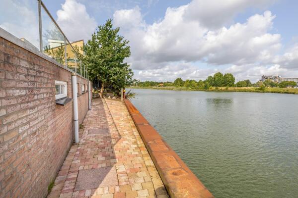 photo 34 Aquamarijn 2