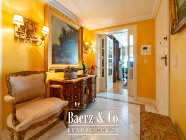 photo 2 4-Bedroom + 1 Apartment in exclusive condominium, with parking and storage in Estoril