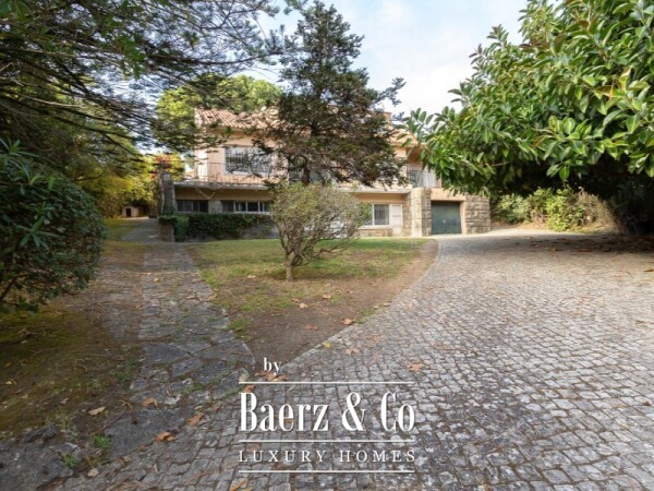 photo 6 8 bedroom villa with garden and swimming pool, in Galamares, Sintra