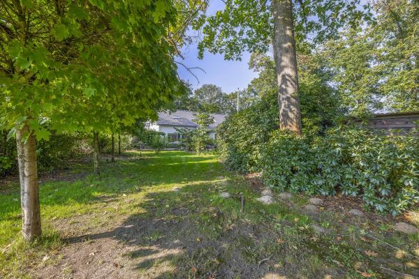 photo 52 Hoevensestraat 10