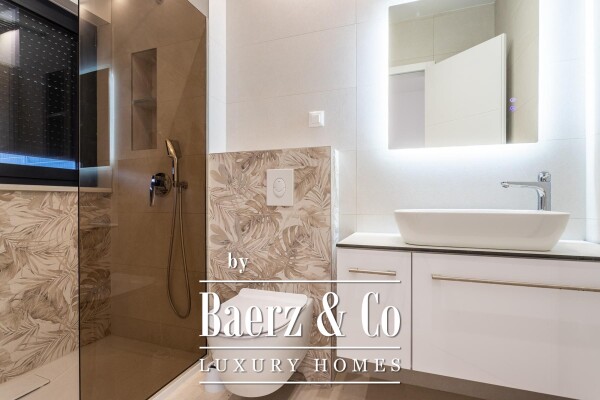 photo 24 Promajna, luxurious semi-detached house with a sea view, close to the center and the beach