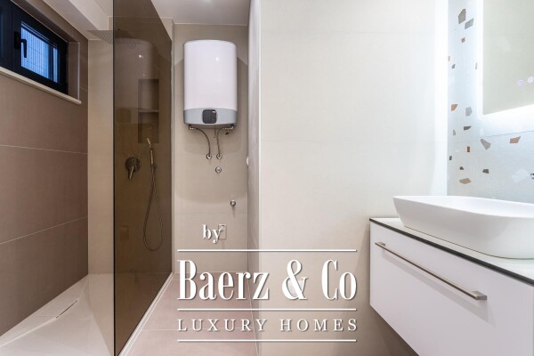 photo 28 Promajna, luxurious semi-detached house with a sea view, close to the center and the beach