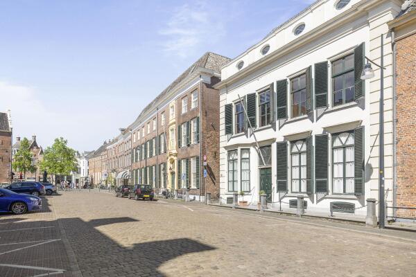 photo 2 Zaadmarkt 93