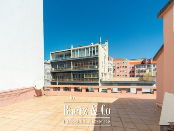 photo 20 3-Bedroom Apartment with Balcony, Air Conditioning and Access to Shared Rooftop Terrace, located in Entrecampos, Lisbon