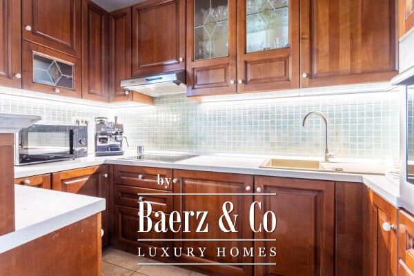 photo 8 Podstrana, luxurious apartment with panoramic sea view, first row to the see